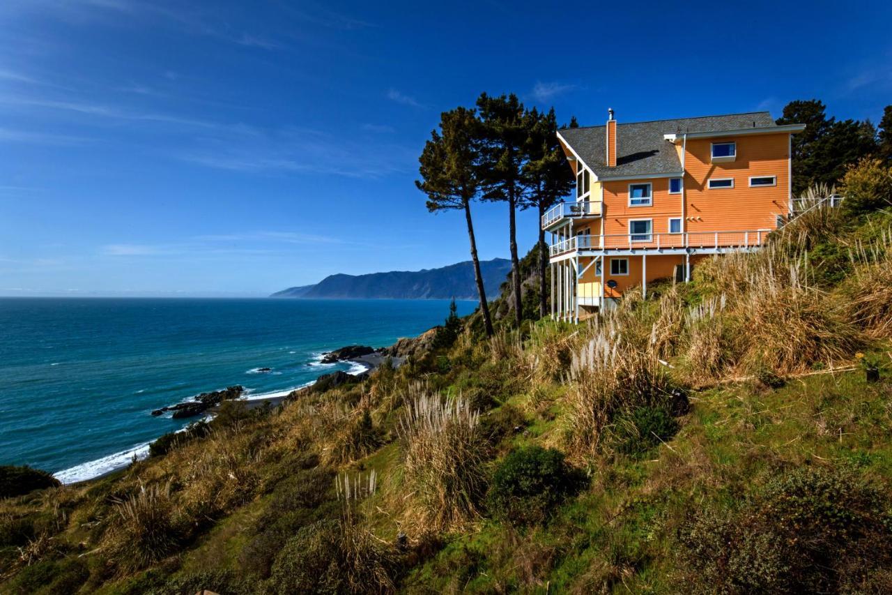 Amazing Oceanview 2 Bedroom Oceanfront! By Oceanviewhottubs Shelter Cove, Ca Tesla Ev Station Kültér fotó